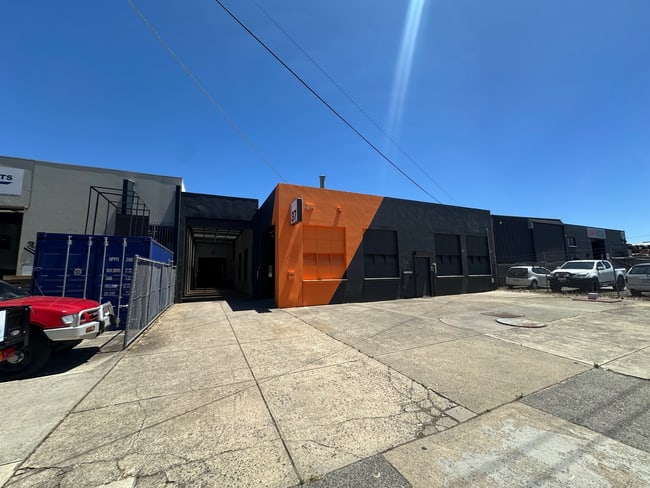 37 Sages Road Glenroy VIC 3046 37 Sages Road Glenroy VIC 3046