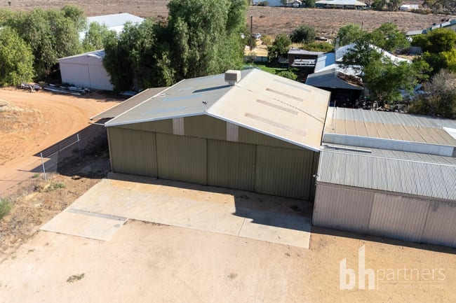 18412 Sturt Highway Monash SA 5342 18412 Sturt Highway Monash SA 5342