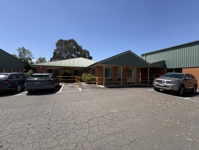2/48 Conrad Place Lavington NSW 2641