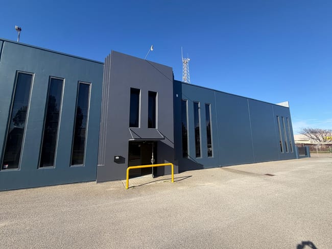 2/23 Mandurah Road Kwinana Beach WA 6167 2/23 Mandurah Road Kwinana Beach WA 6167