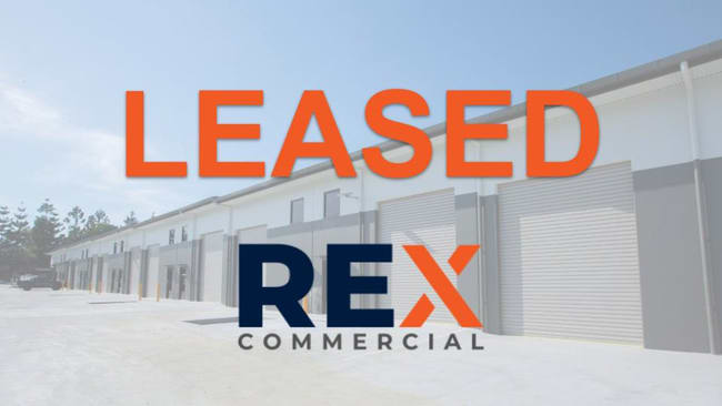 17 Middle Road Hillcrest QLD 4118