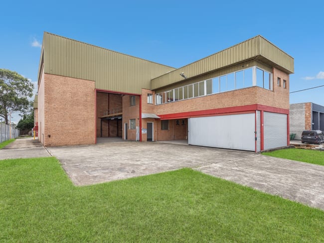 57 Wellington Street Riverstone NSW 2765 57 Wellington Street Riverstone NSW 2765