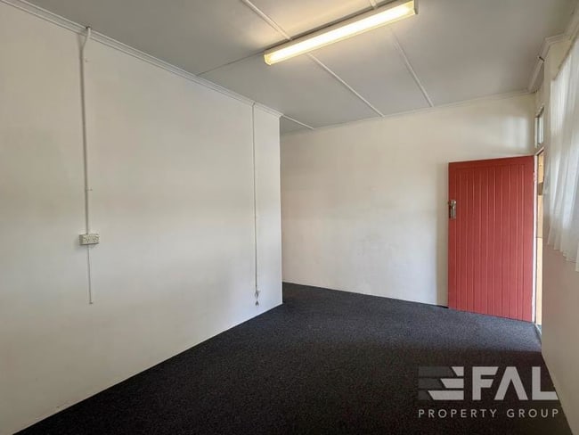 Ground/11 Morgan Terrace Bardon QLD 4065