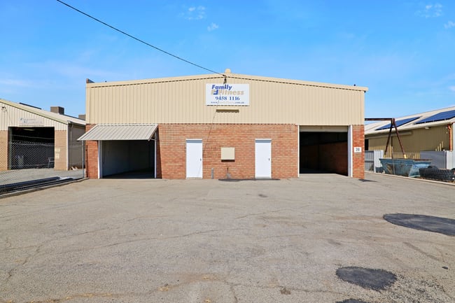 39 Hogarth Street Cannington WA 6107 39 Hogarth Street Cannington WA 6107