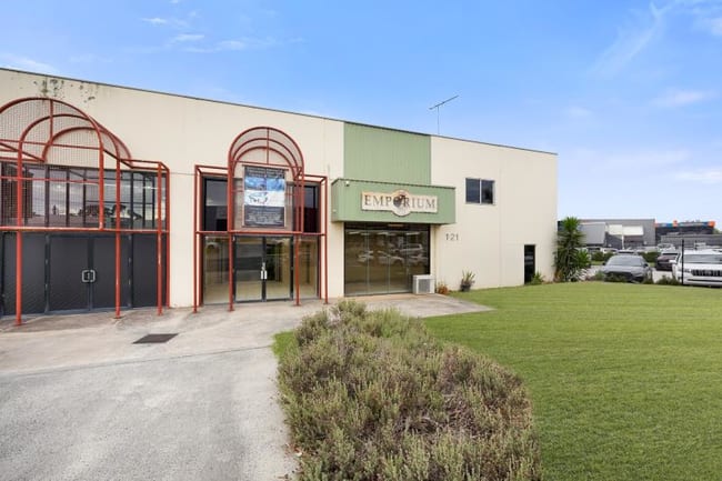 1/21-23 Enterprise Avenue Berwick VIC 3806