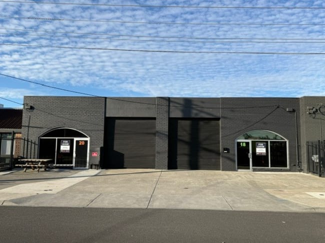 18-20 Lamana Road Mordialloc VIC 3195 18-20 Lamana Road Mordialloc VIC 3195