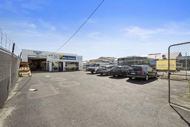 10 Tooyal Street Frankston VIC 3199