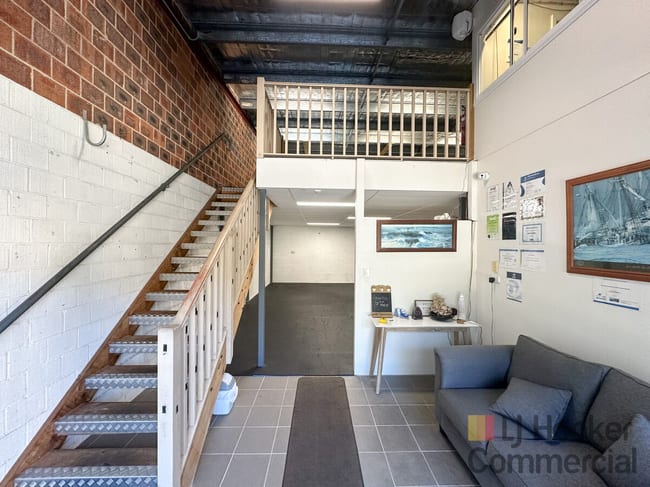 4/8 Bonnal Road Erina NSW 2250 4/8 Bonnal Road Erina NSW 2250