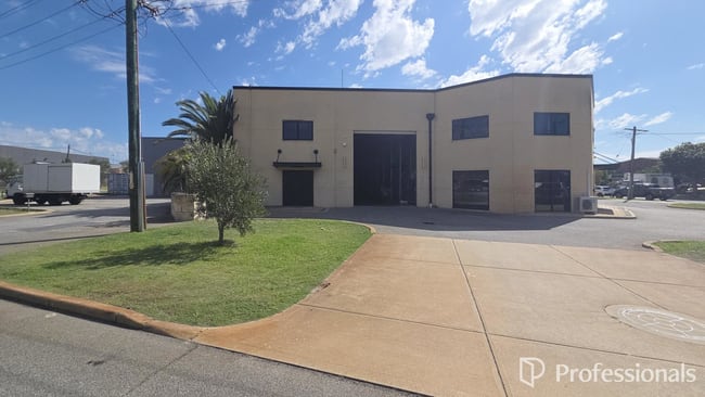 1/2 Fonts Place Embleton WA 6062 1/2 Fonts Place Embleton WA 6062