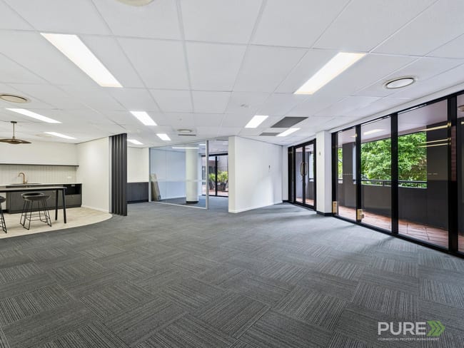 2/220 Melbourne Street West End QLD 4101