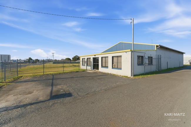 176 Bridge Street Uralla NSW 2358 176 Bridge Street Uralla NSW 2358