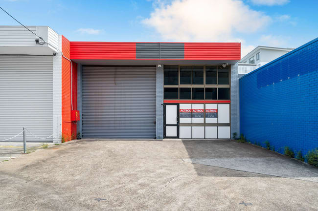 25 Glenelg Street South Brisbane QLD 4101 25 Glenelg Street South Brisbane QLD 4101