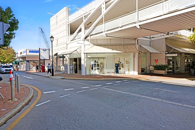 6A/1-26 Avion Way Claremont WA 6010