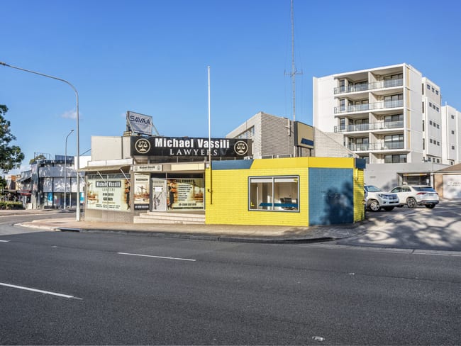 223 Prospect Highway Seven Hills NSW 2147 223 Prospect Highway Seven Hills NSW 2147