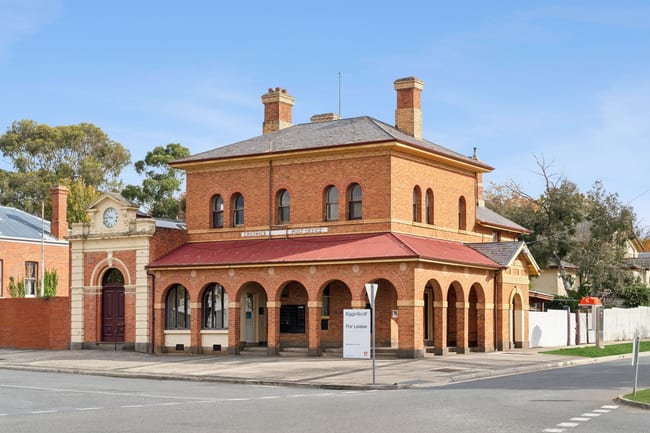 83/85 Albert Street Creswick VIC 3363 83/85 Albert Street Creswick VIC 3363