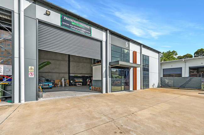 Unit 5/103 Stenhouse Drive Cameron Park NSW 2285 Unit 5/103 Stenhouse Drive Cameron Park NSW 2285