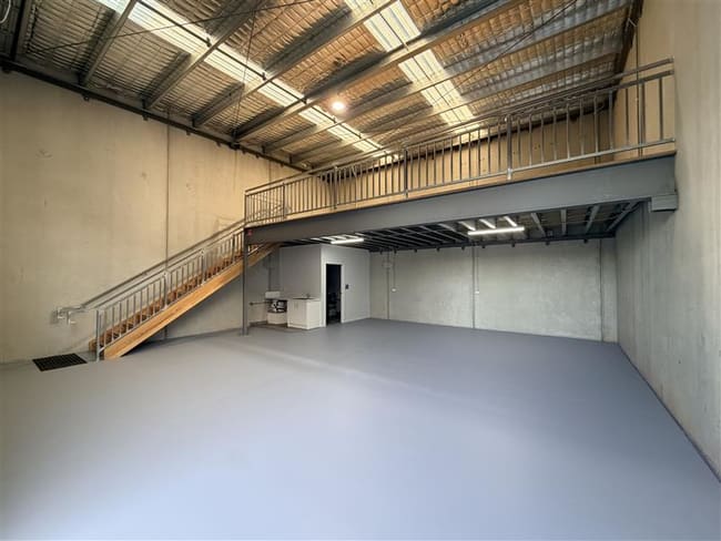 10 Cave Place Clyde North VIC 3978 10 Cave Place Clyde North VIC 3978