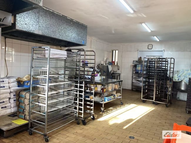 back/381 Pacific Highway Asquith NSW 2077