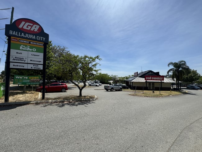 227 Illawarra Crescent South Ballajura WA 6066