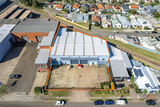 15 Broadmeadow Road Broadmeadow NSW 2292 15 Broadmeadow Road Broadmeadow NSW 2292