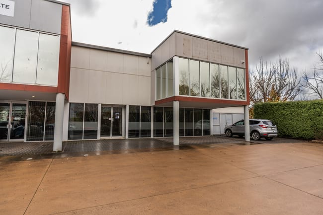 Unit 2/9 Gateway Crescent Orange NSW 2800