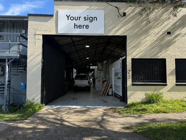 23 Hampton Street East Brisbane QLD 4169 23 Hampton Street East Brisbane QLD 4169