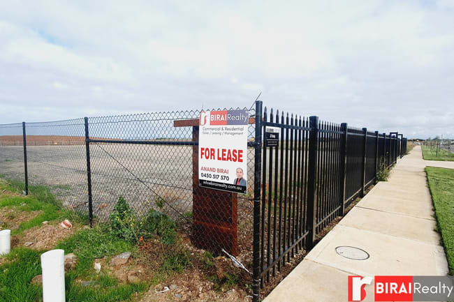 42 Droomer Way Tarneit VIC 3029