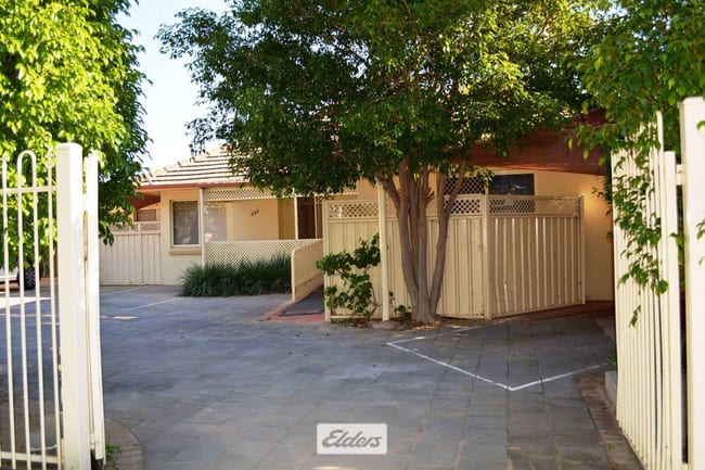 233 Deakin Avenue Mildura VIC 3500 233 Deakin Avenue Mildura VIC 3500