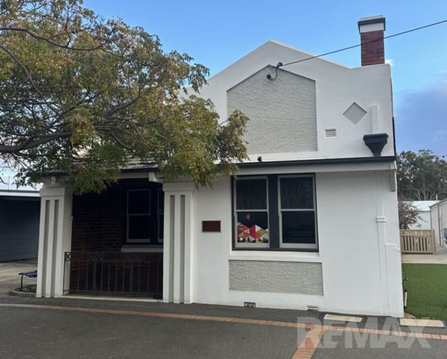 93 Broadway Junee NSW 2663 93 Broadway Junee NSW 2663