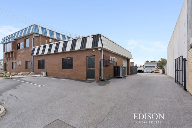 2/24 Yampi Way Willetton WA 6155 2/24 Yampi Way Willetton WA 6155