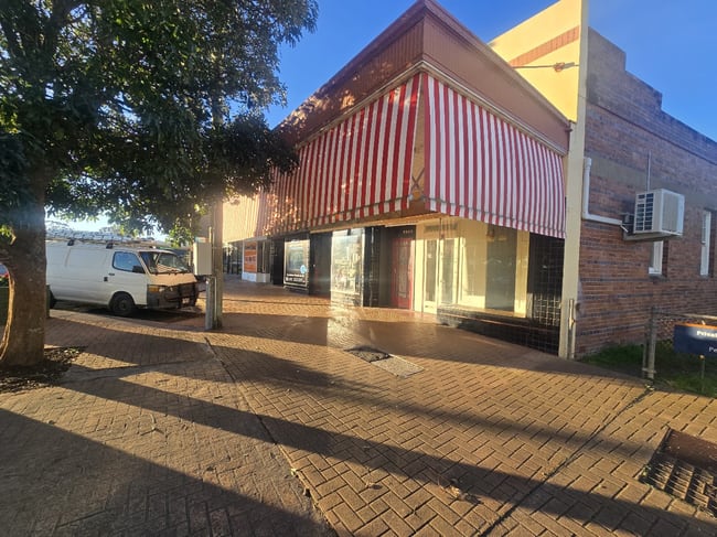 1/2 Charlotte Street Crows Nest QLD 4355 1/2 Charlotte Street Crows Nest QLD 4355