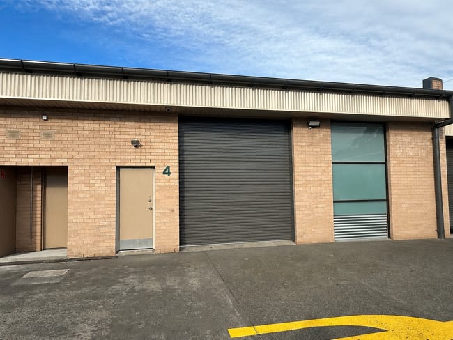 4/6-8 Ralph Black Drive North Wollongong NSW 2500 4/6-8 Ralph Black Drive North Wollongong NSW 2500