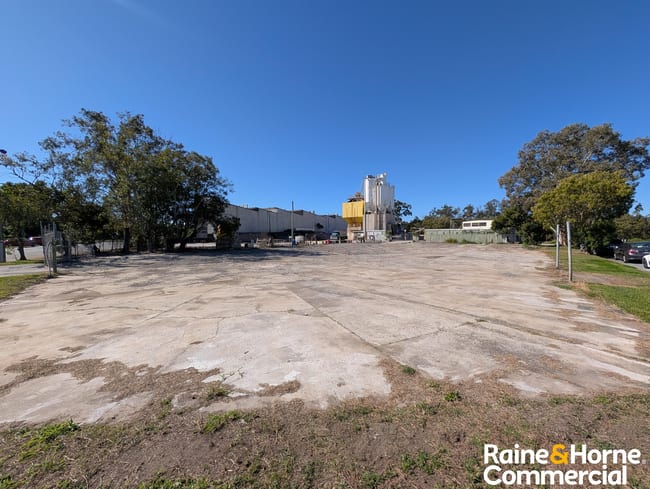 104 Somerset Street Windsor QLD 4030 104 Somerset Street Windsor QLD 4030
