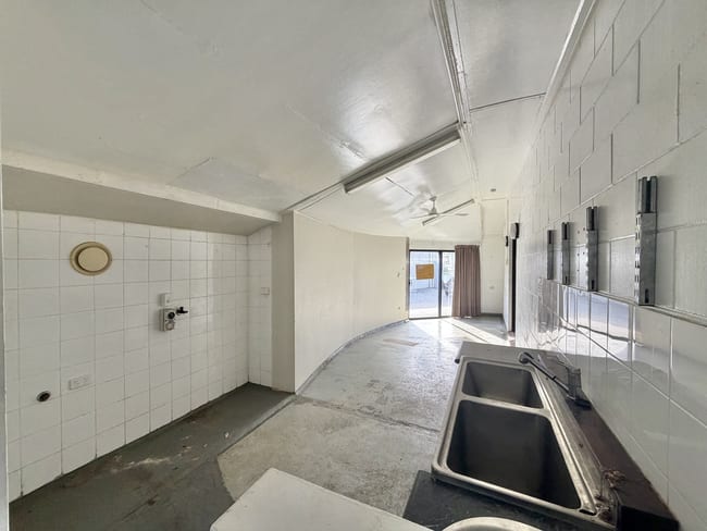3B/76 Shute Harbour Road Cannonvale QLD 4802