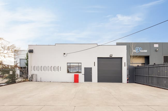 24 Hood Street Airport West VIC 3042