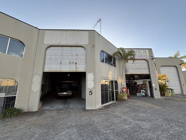 5/231 Brisbane Road Biggera Waters QLD 4216 5/231 Brisbane Road Biggera Waters QLD 4216