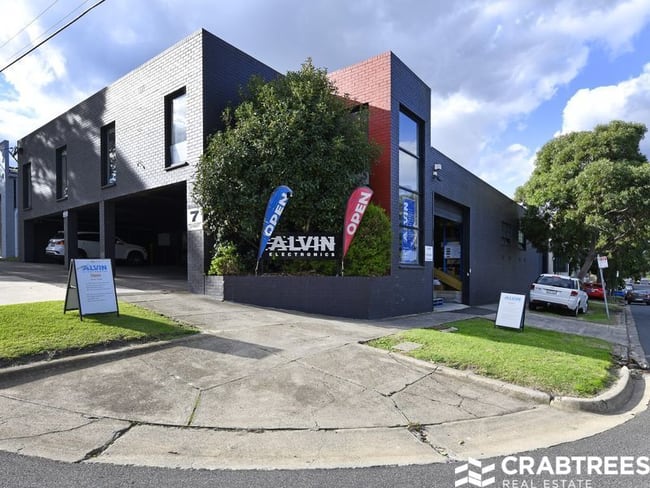 7 Millicent Street Burwood VIC 3125