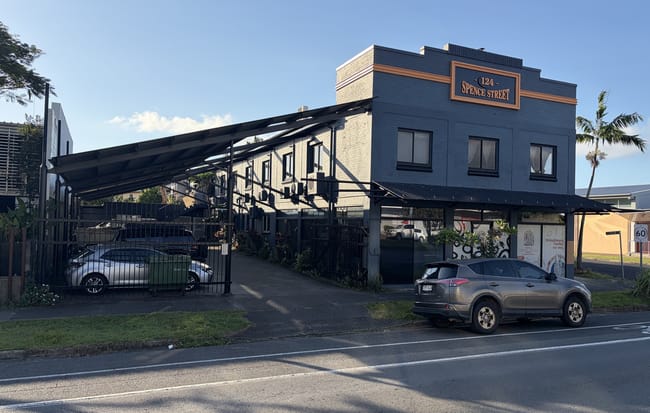 124 Spence Street Parramatta Park QLD 4870 124 Spence Street Parramatta Park QLD 4870