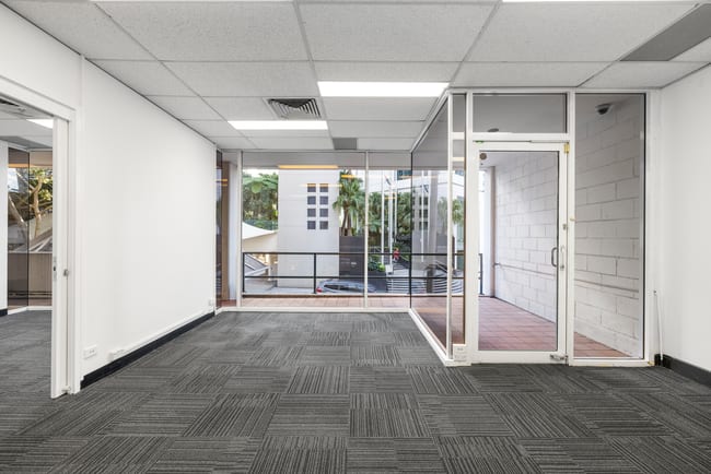2/6 Mcintosh Street Chatswood NSW 2067 2/6 Mcintosh Street Chatswood NSW 2067