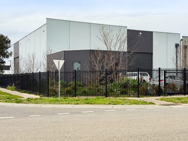 22 Lonhro Boulevard Cranbourne West VIC 3977