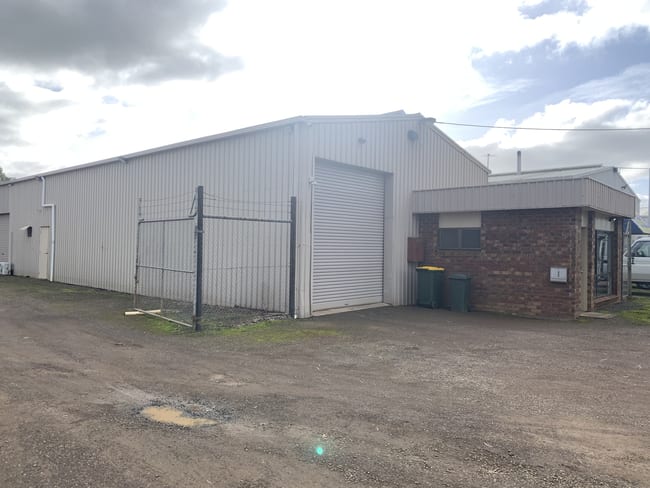 11 Peck Street Hamilton VIC 3300 11 Peck Street Hamilton VIC 3300