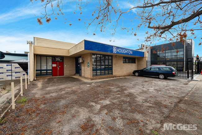 37-37A Humphries Terrace Kilkenny SA 5009