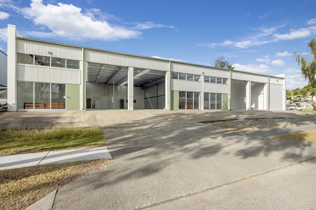 21 Lombank Street Acacia Ridge QLD 4110 21 Lombank Street Acacia Ridge QLD 4110
