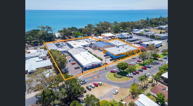 414D Esplanade Torquay QLD 4655 414D Esplanade Torquay QLD 4655