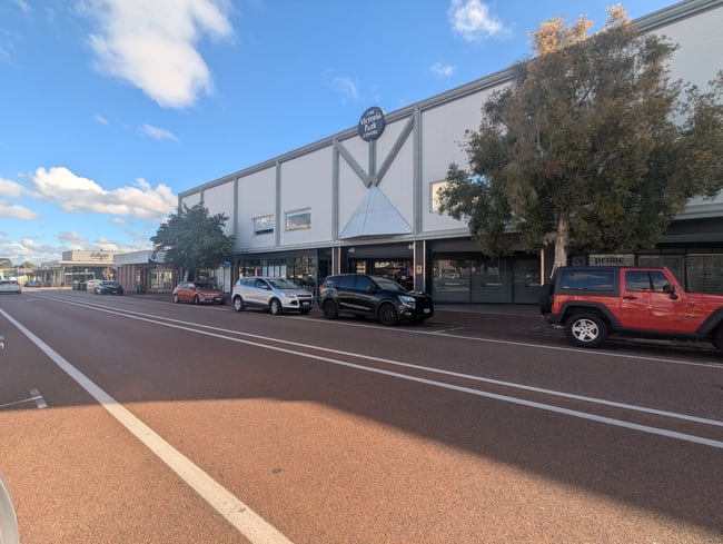 Unit 24/443 Albany Highway Victoria Park WA 6100 Unit 24/443 Albany Highway Victoria Park WA 6100