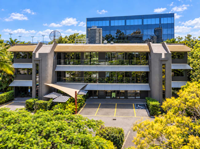 10/11 Karp Court Bundall QLD 4217 10/11 Karp Court Bundall QLD 4217