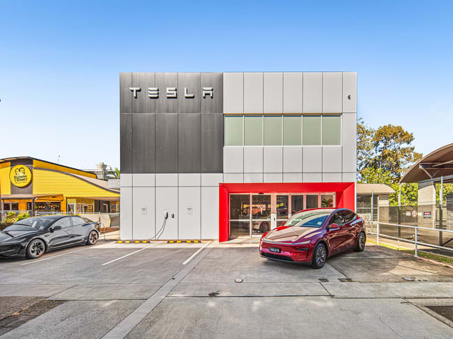 22 Stamford Road Indooroopilly QLD 4068 22 Stamford Road Indooroopilly QLD 4068