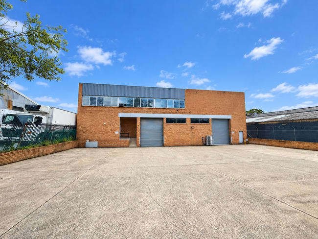 Warehouse Plus Office/1A Yamma Street Sefton NSW 2162 Warehouse Plus Office/1A Yamma Street Sefton NSW 2162