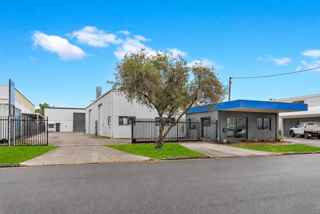 14 Bearing Avenue Warana QLD 4575 14 Bearing Avenue Warana QLD 4575