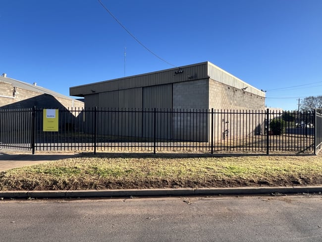 6 Ebert Street Griffith NSW 2680